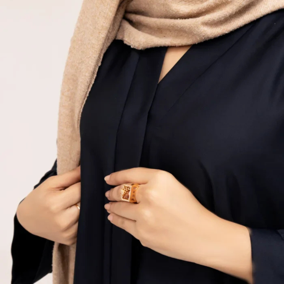 Black Pearl Abaya